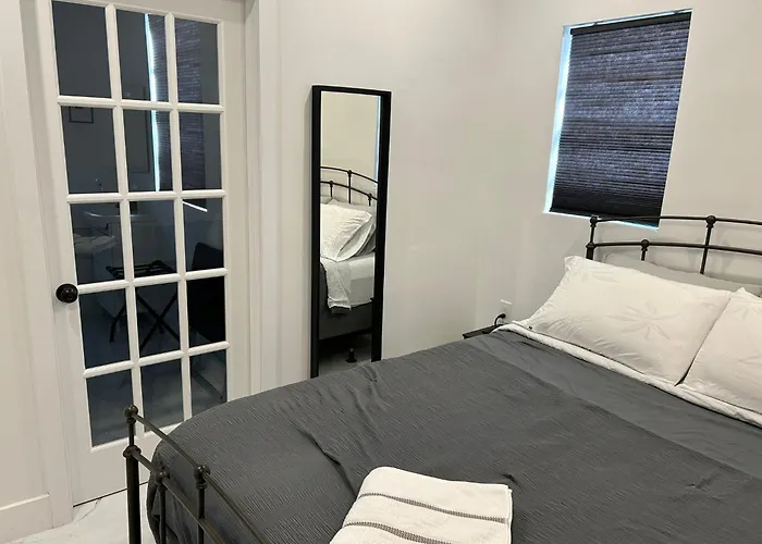 Private Rooms Close To Miami Airport - Free Parking - 02