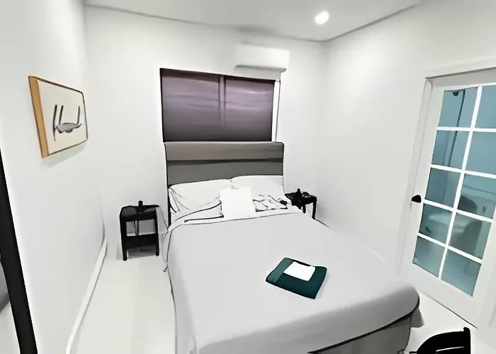 Private Rooms Close To Miami Airport - Free Parking - 02